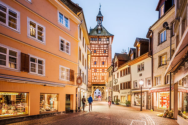 Das Schnetztor in der Konstanzer Altstadt. Foto: Marketing und Tourismus Konstanz GmbH/Dagmar Schwelle