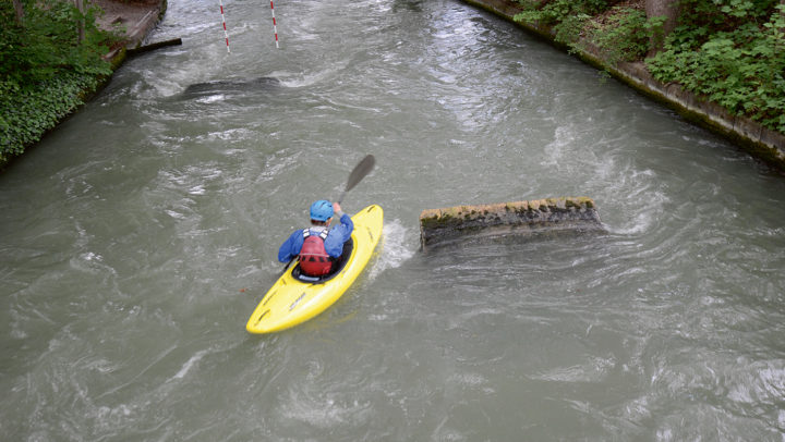 Kehrwasserfahren Je nach Situation fährt man ein Kehrwasser spitzer (wie hier) oder flacher an.