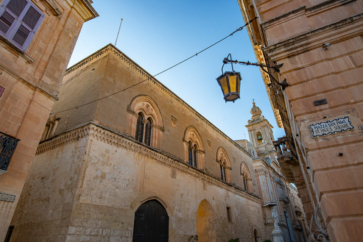 Wie eine Zeitreise: Spaziergang durch Mdina.
